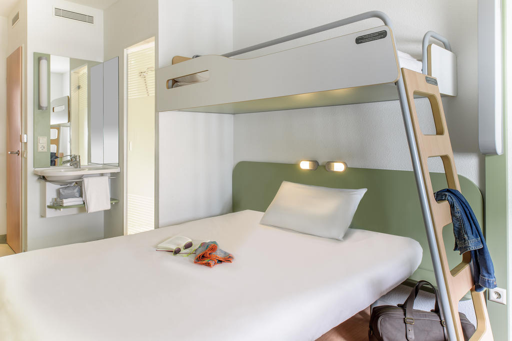 Отель Ibis Budget Lugano Paradiso Номер фото