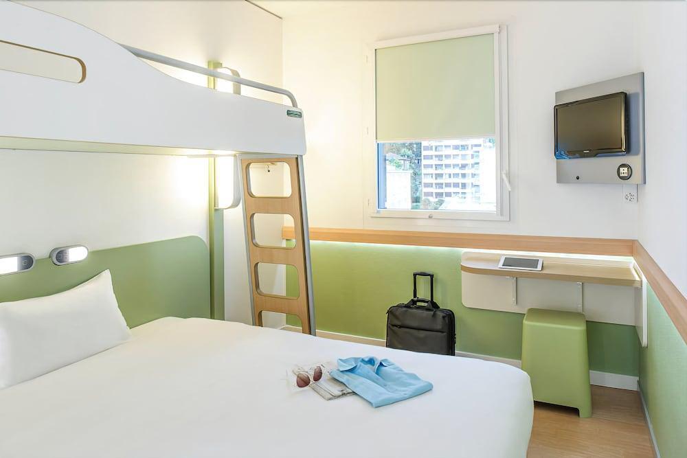 Отель Ibis Budget Lugano Paradiso Экстерьер фото